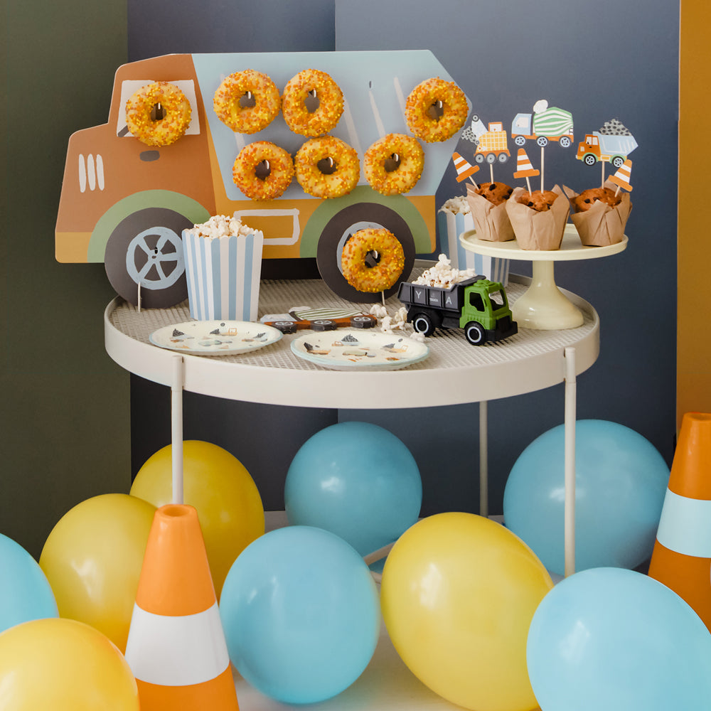 Construction Truck Doughnut Wall - 61cm – Party Packs